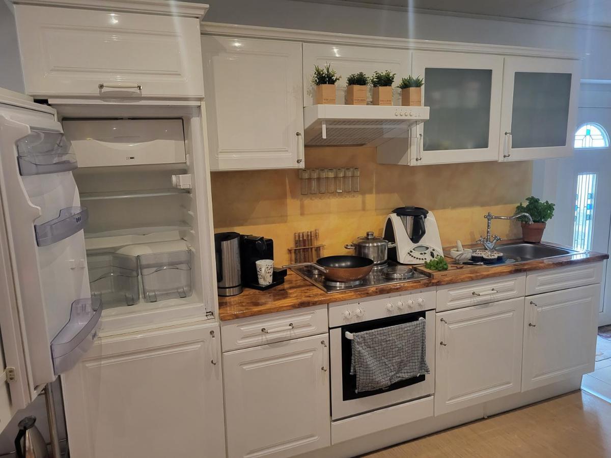 Ferienwohnung Fuer 4 Personen Mit Schnellem Wlan, Glasfaser, Tv Paket Beilstein  Bagian luar foto